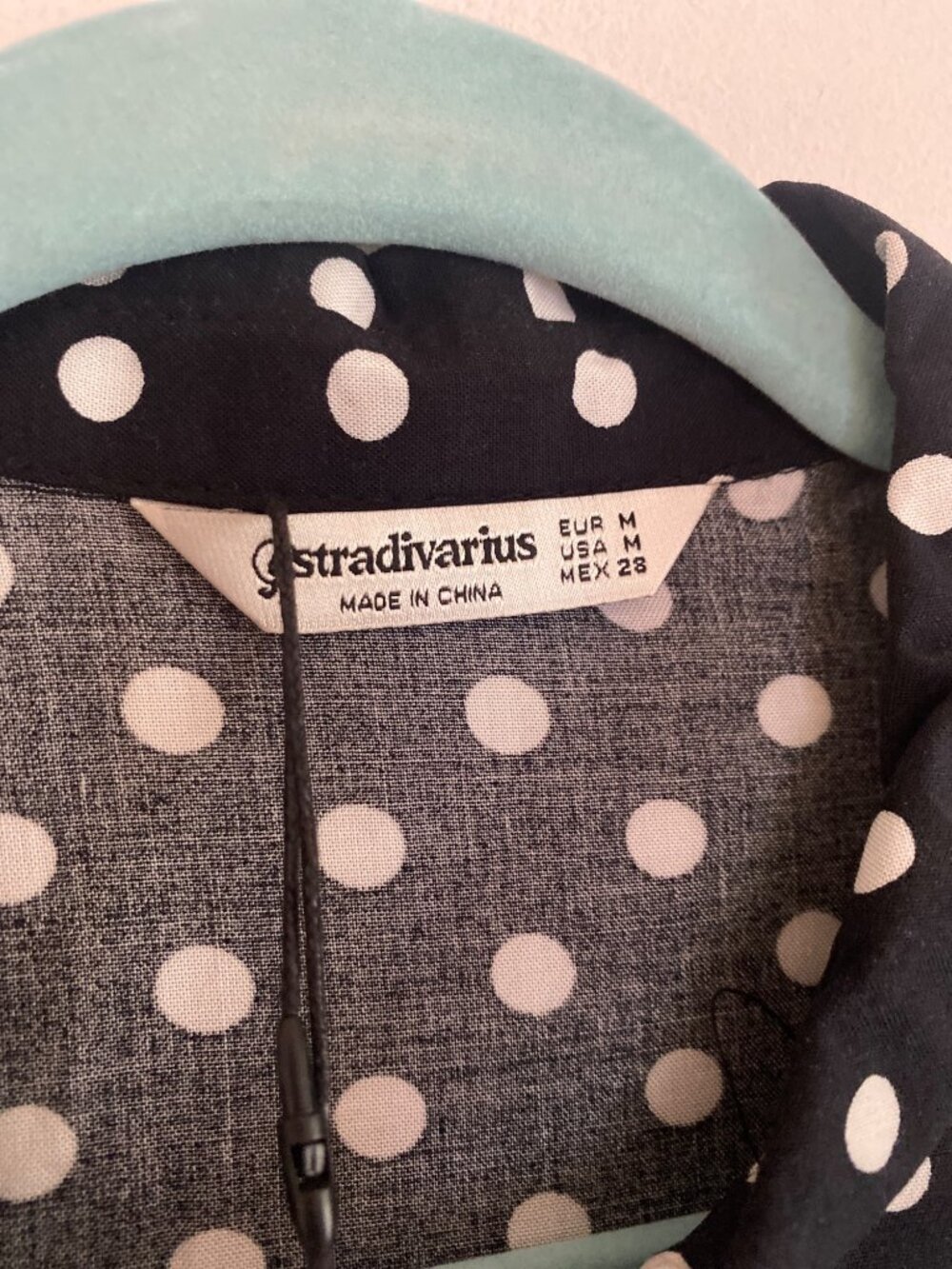 NWT Stradivarius Black & White Polka Dot Long-Sleeve Tiered Mini Dress Size M - Picture 5 of 9